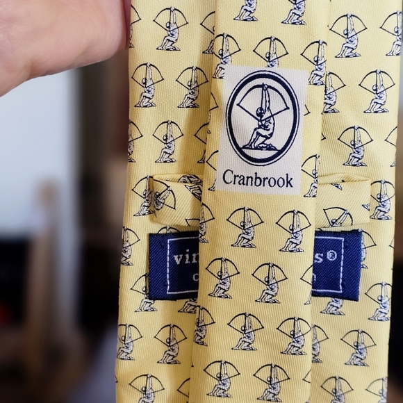 Vineyard Vines Men's‎ Silk Tie - Picture 6 of 7